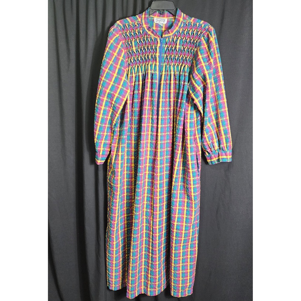 Vintage Saybury Rainbow Plaid Smocked House Coat Zip Front Robe Maxi XL Granny